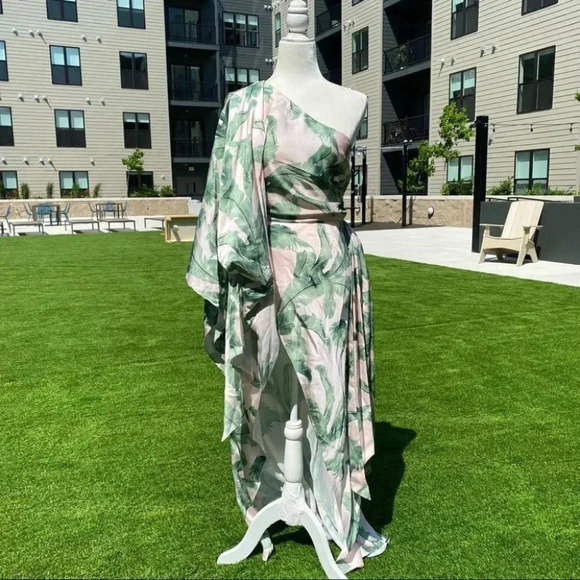 Significant Other Caspian One Shoulder Maxi Dress Tropical Leaf Size 2 - Picture 8 of 16
